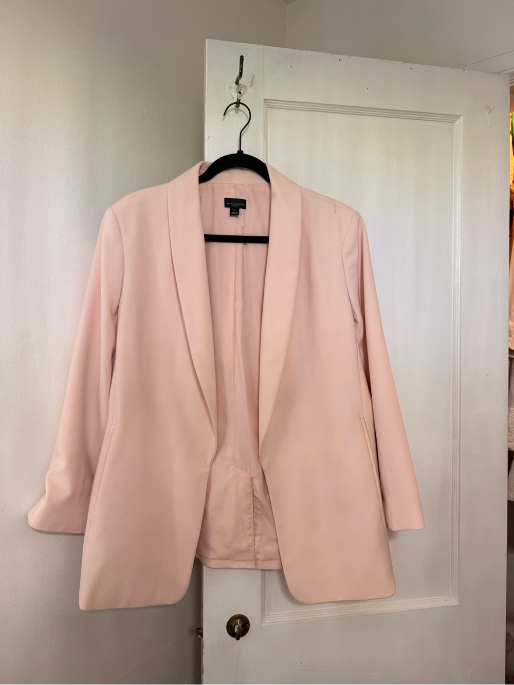 Ann Taylor Pink Blazer - Picture 4 of 6
